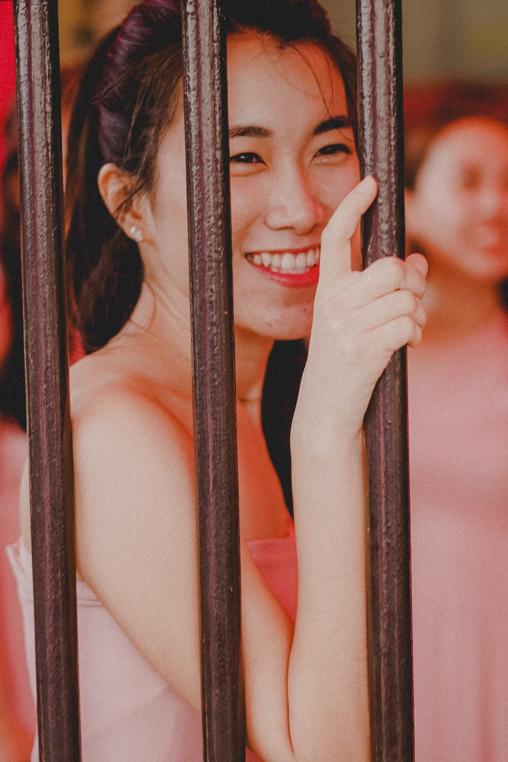 Guo Hao & Chee Ling candid wedding celebration moment, story opener frame 09, by Famous Bridal Kuantan