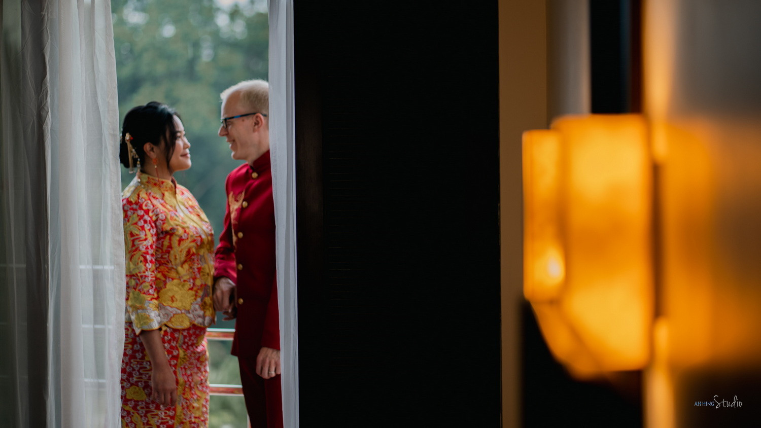 Michel & Yee Ning wedding dinner celebration photo, quiet in-between moment frame 34, by Famous Bridal Kuantan