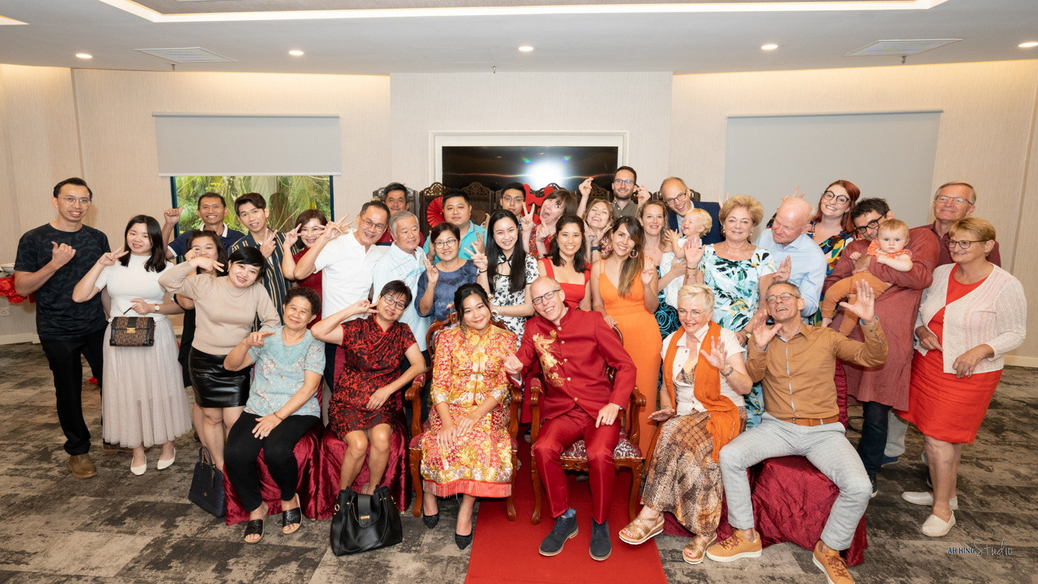 Michel & Yee Ning wedding dinner celebration photo, guided portrait sequence frame 94, by Famous Bridal Kuantan