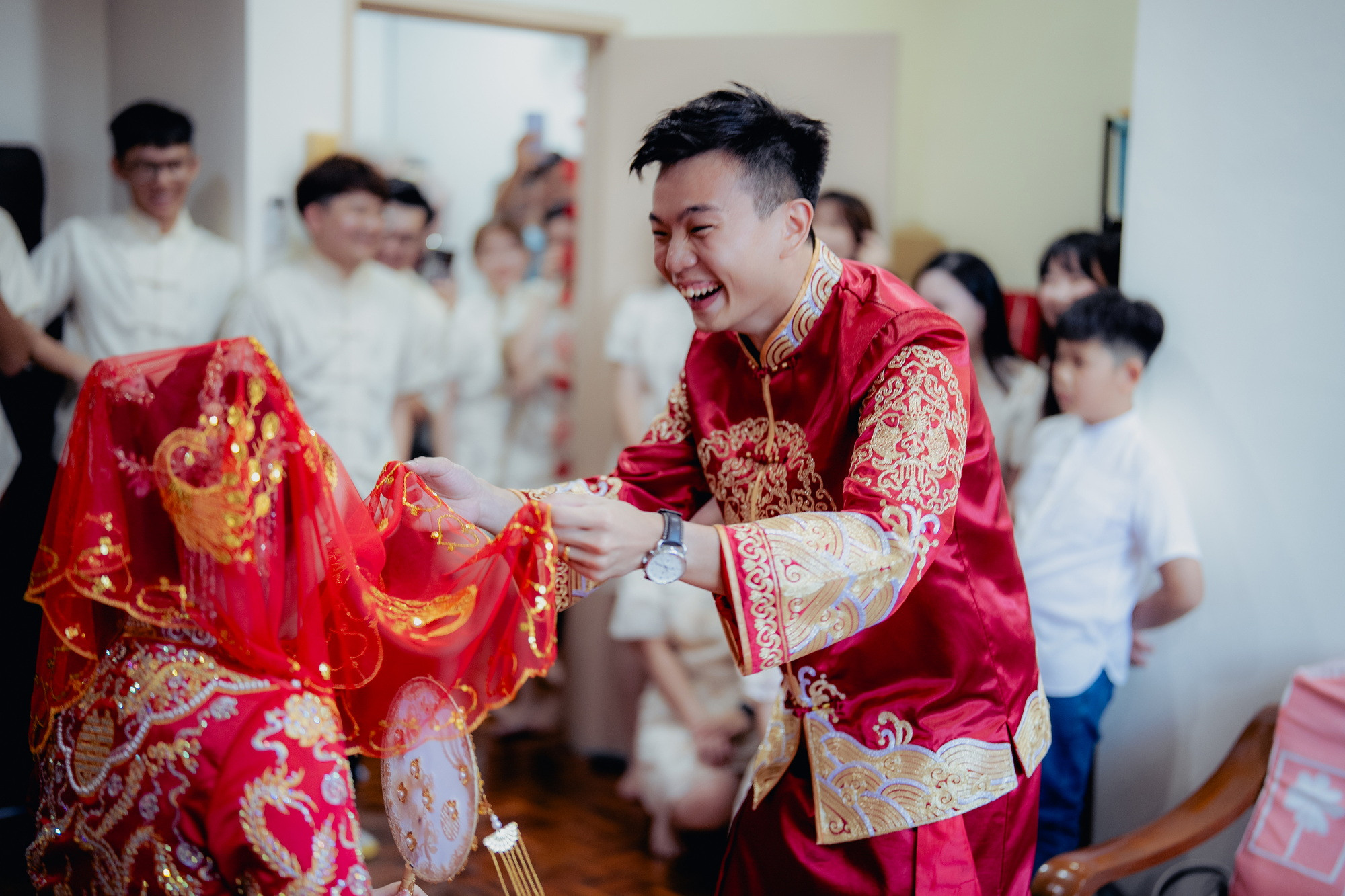 Song Run & Sue Xin bride preparation photography, documentary transition frame 32, by Famous Bridal Kuantan
