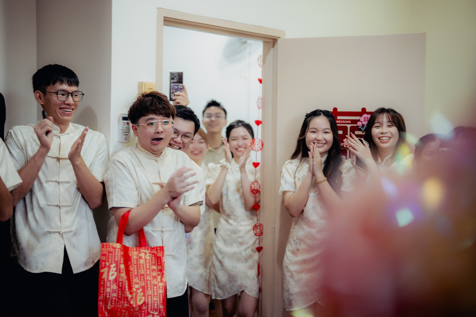 Song Run & Sue Xin documentary wedding moment, album detail frame 36, by Famous Bridal Kuantan
