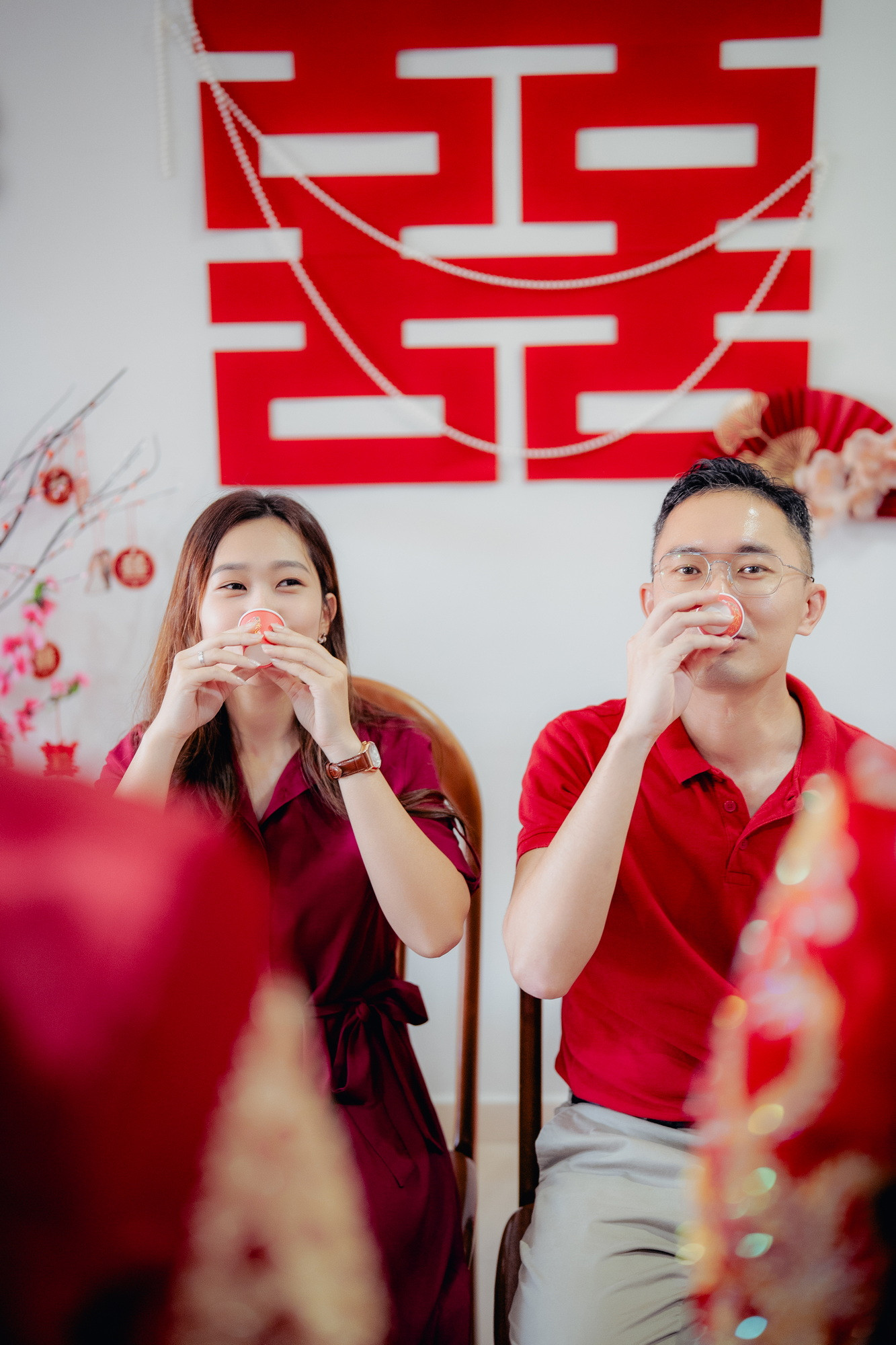 Song Run & Sue Xin family blessing wedding portrait, guided portrait sequence frame 46, by Famous Bridal Kuantan