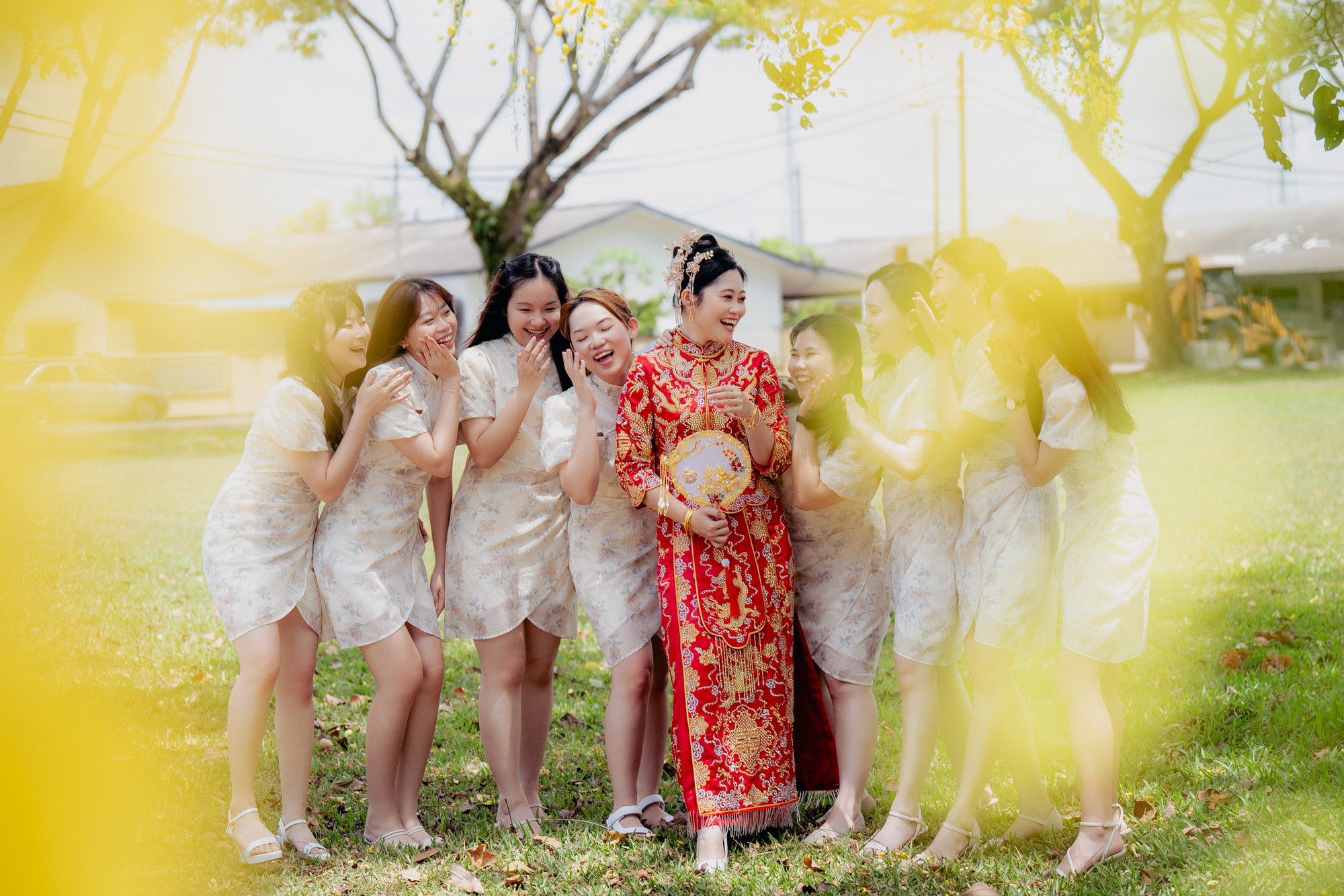 Song Run & Sue Xin family blessing wedding portrait, guided portrait sequence frame 86, by Famous Bridal Kuantan