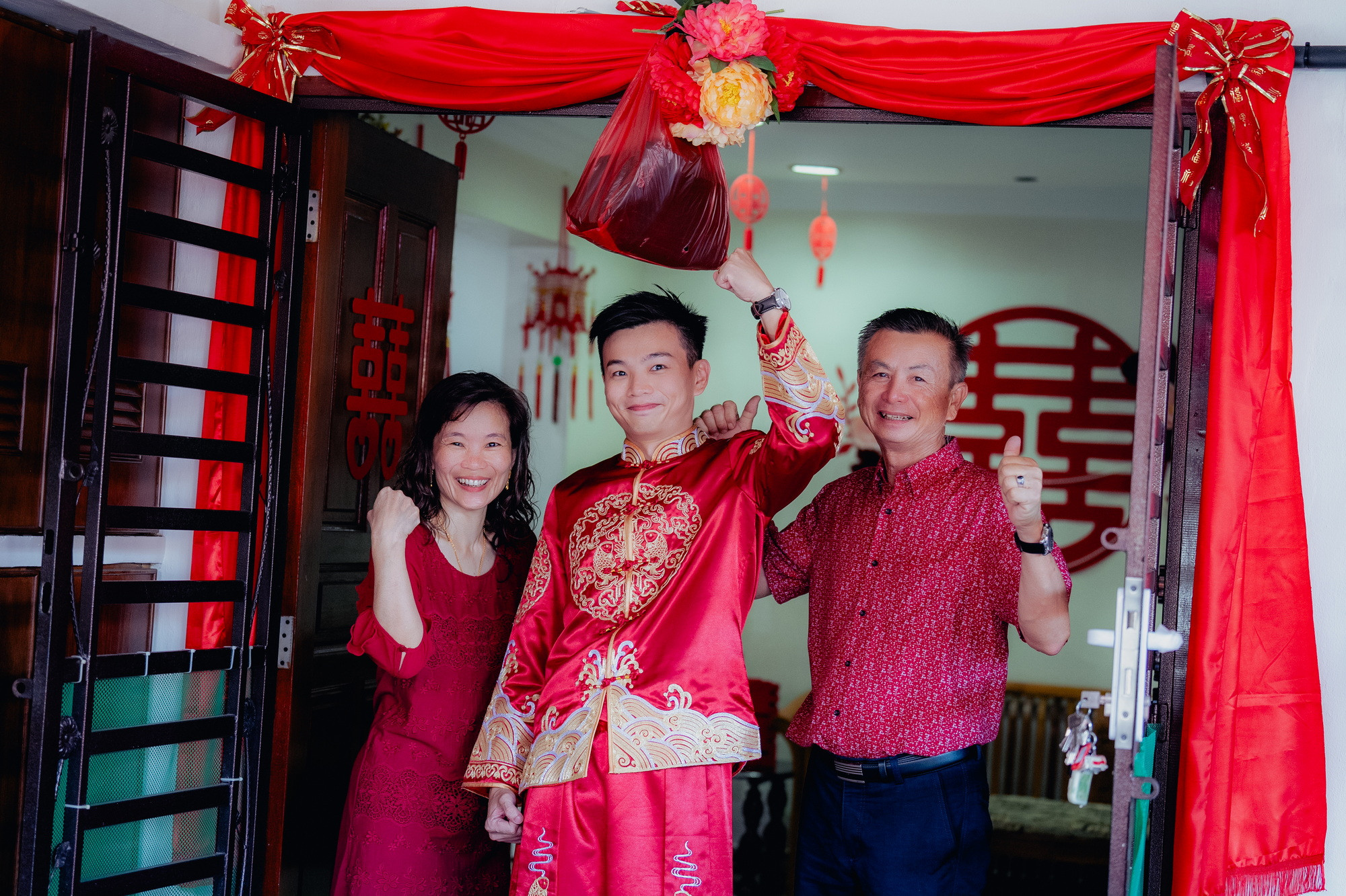 Song Run & Sue Xin family group wedding photo, celebration rhythm frame 95, by Famous Bridal Kuantan