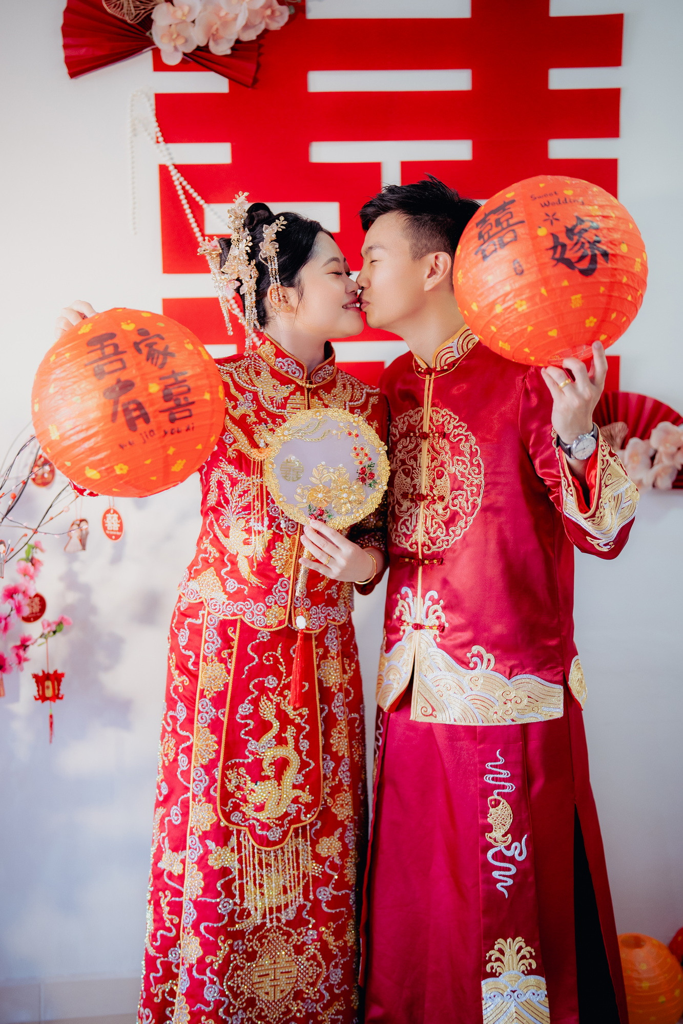 Song Run & Sue Xin wedding gate-crash game moment, family memory frame 67, by Famous Bridal Kuantan