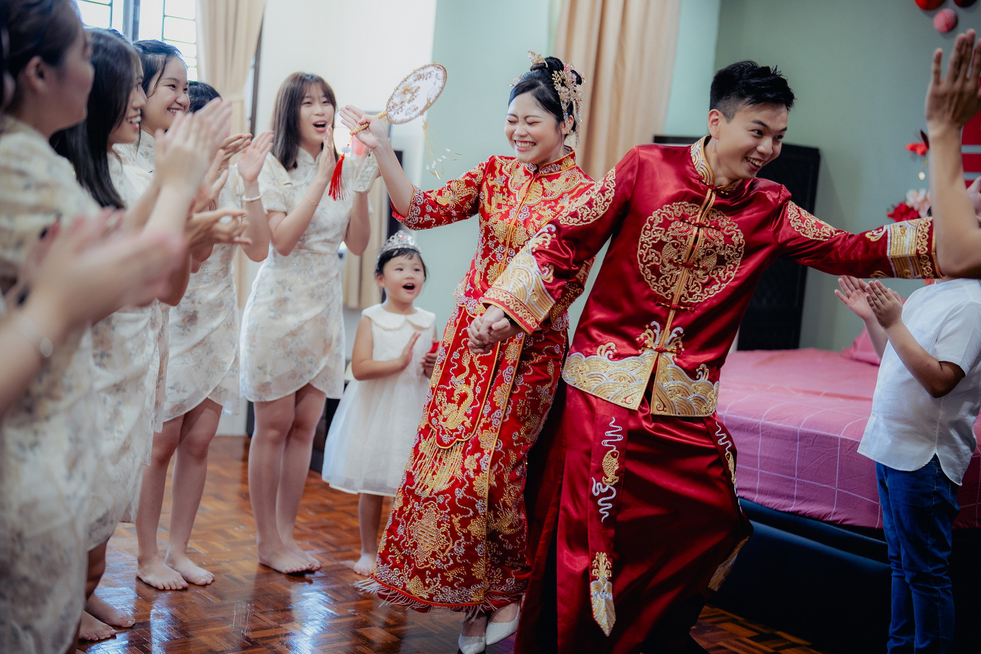 Song Run & Sue Xin wedding morning ceremony moment, album detail frame 44, by Famous Bridal Kuantan