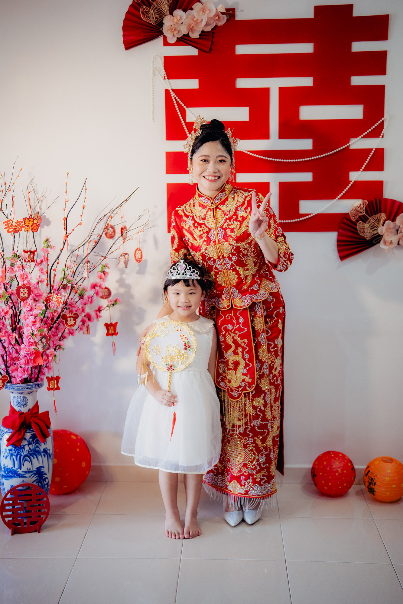 Song Run & Sue Xin natural bride and groom portrait, guided portrait sequence frame 62, by Famous Bridal Kuantan