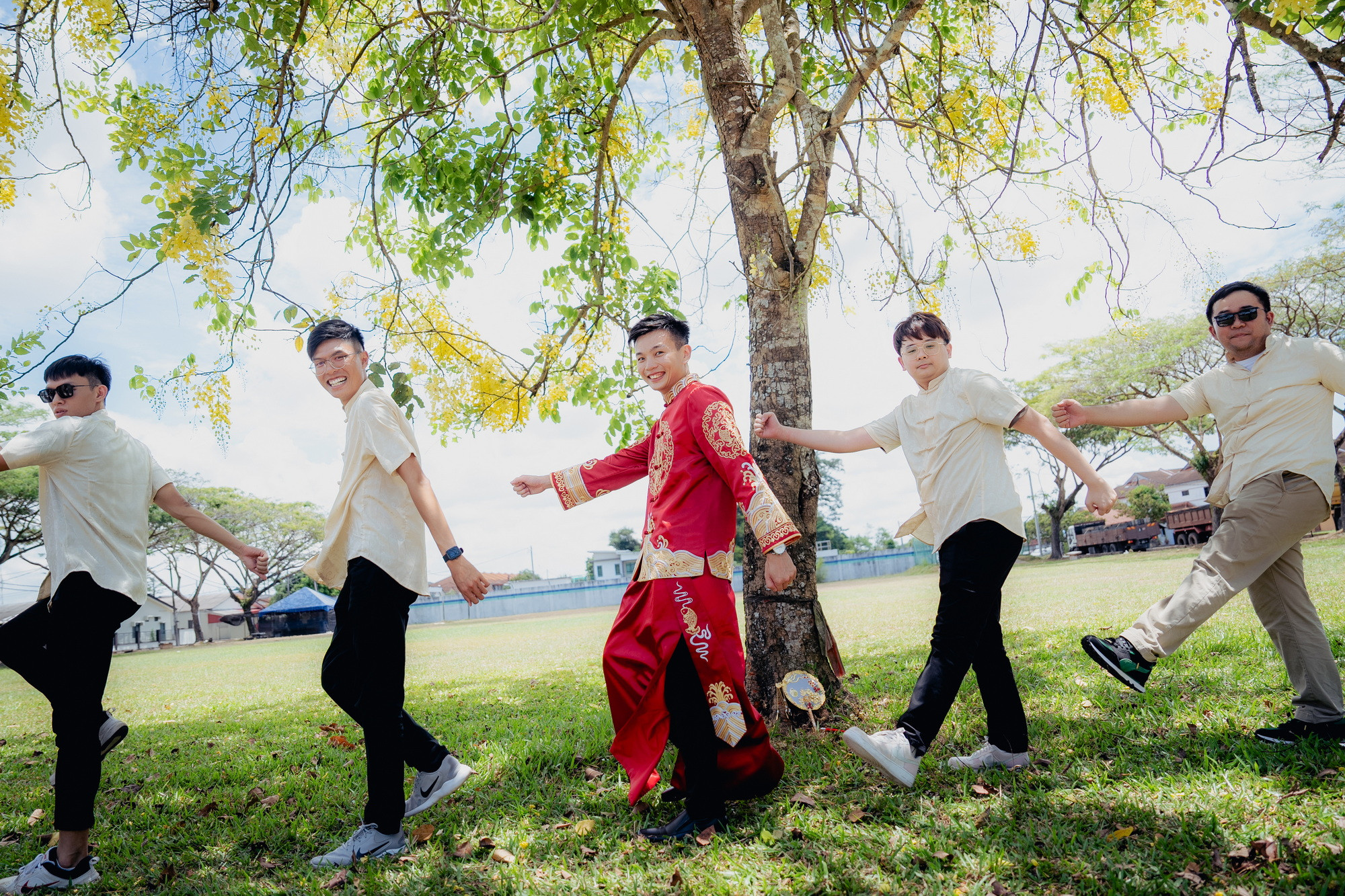 Song Run & Sue Xin opening wedding-day documentary moment, natural movement frame 141, by Famous Bridal Kuantan
