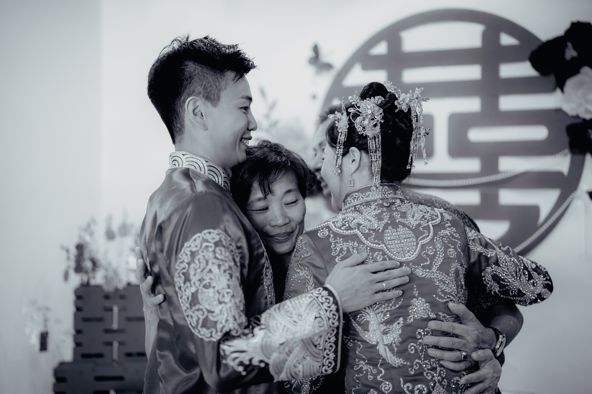 Song Run & Sue Xin romantic wedding couple portrait, documentary transition frame 80, by Famous Bridal Kuantan
