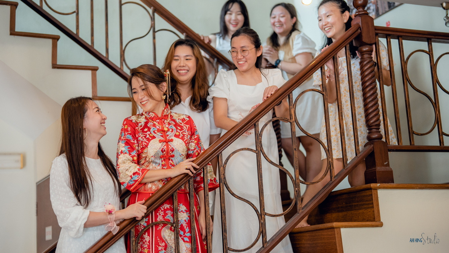 Wuh Hou & Sze Minn bridal party group portrait, natural movement frame 85, by Famous Bridal Kuantan