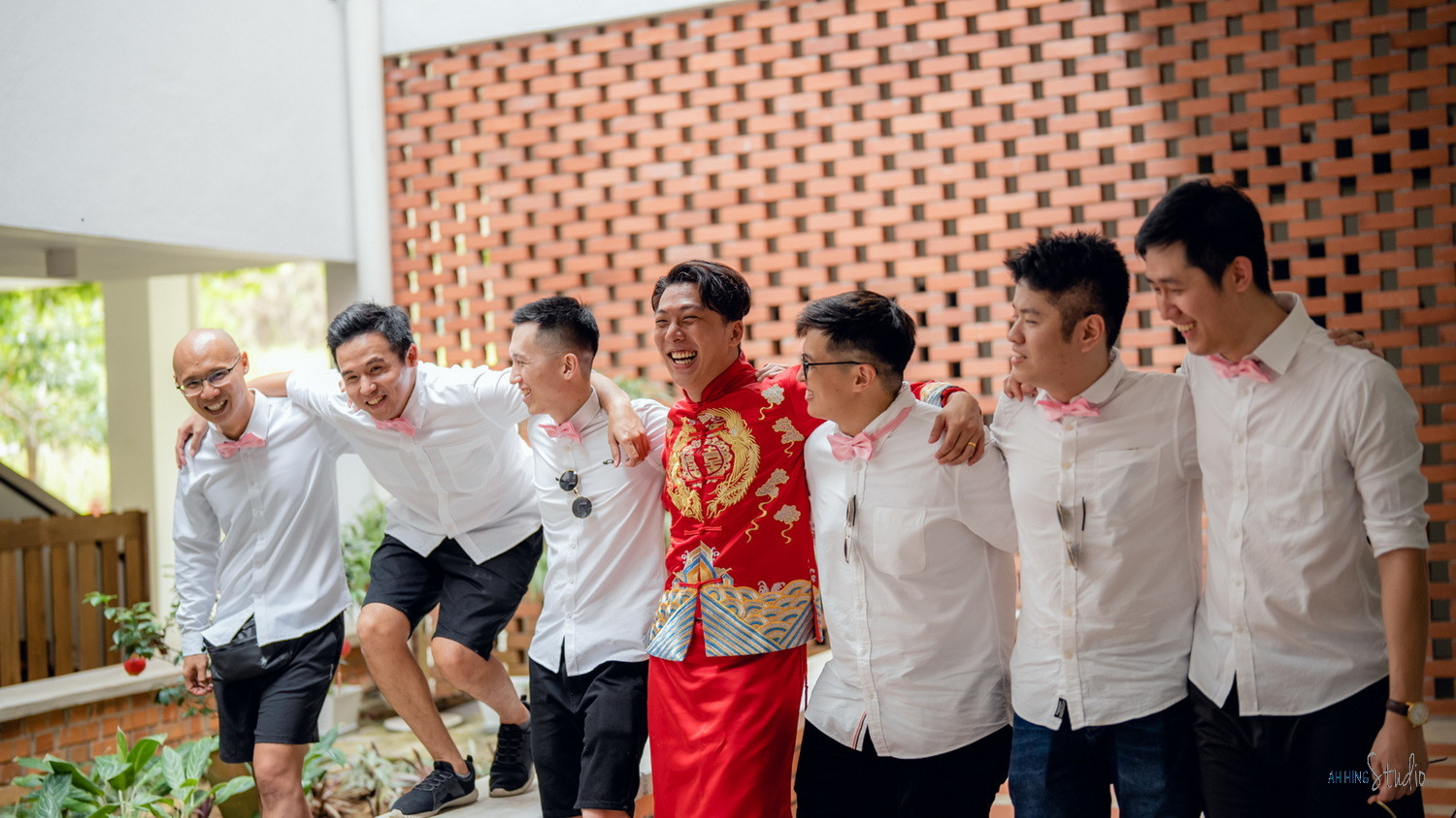 Wuh Hou & Sze Minn guest candid wedding photo, guided portrait sequence frame 118, by Famous Bridal Kuantan