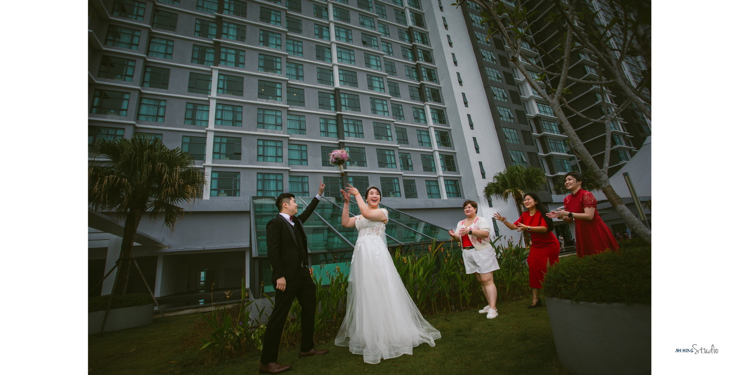 Yit Loong & Diana candid wedding celebration moment, natural movement frame 69, by Famous Bridal Kuantan