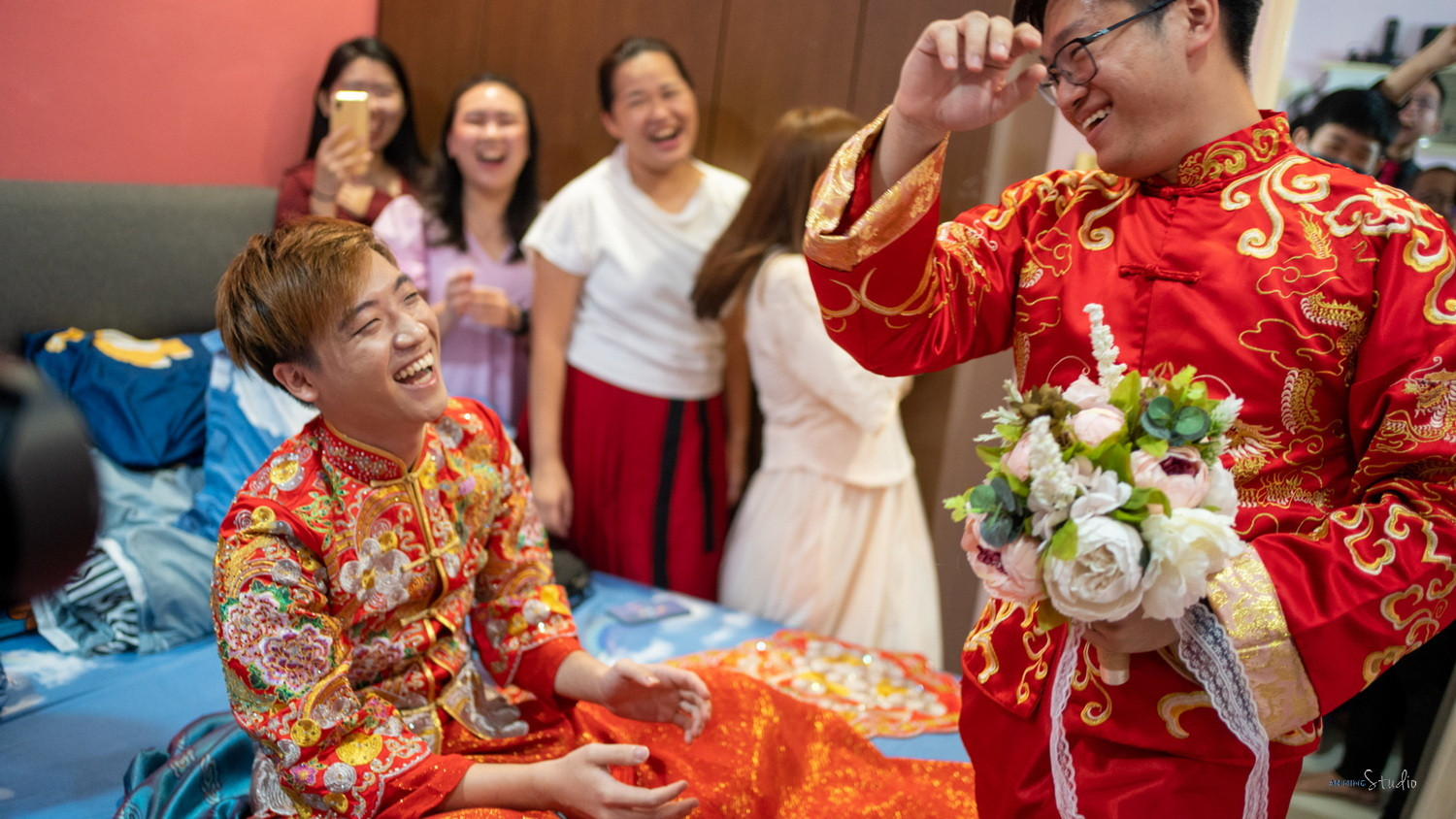 Zhen Hui & May Lee romantic wedding couple portrait, album detail frame 60, by Famous Bridal Kuantan