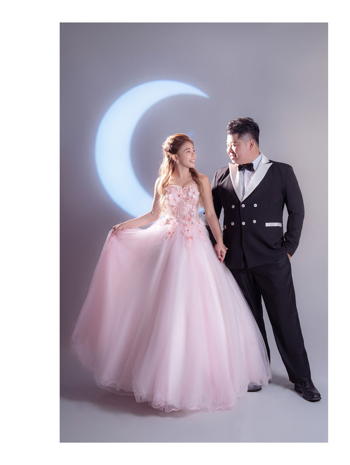 Indoor pre-wedding studio photography in Kuantan 21