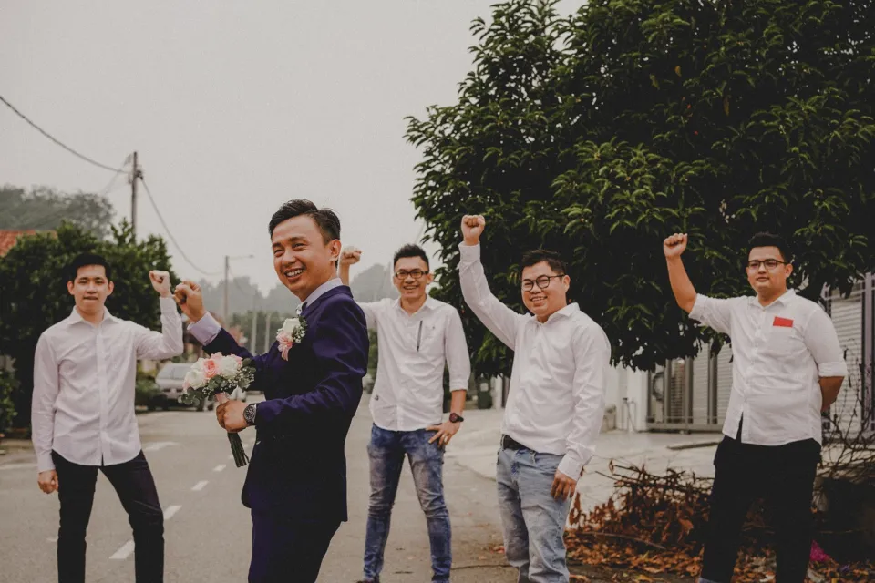 Guo Hao & Chee Ling wedding morning ceremony moment, album detail frame 04, by Famous Bridal Kuantan
