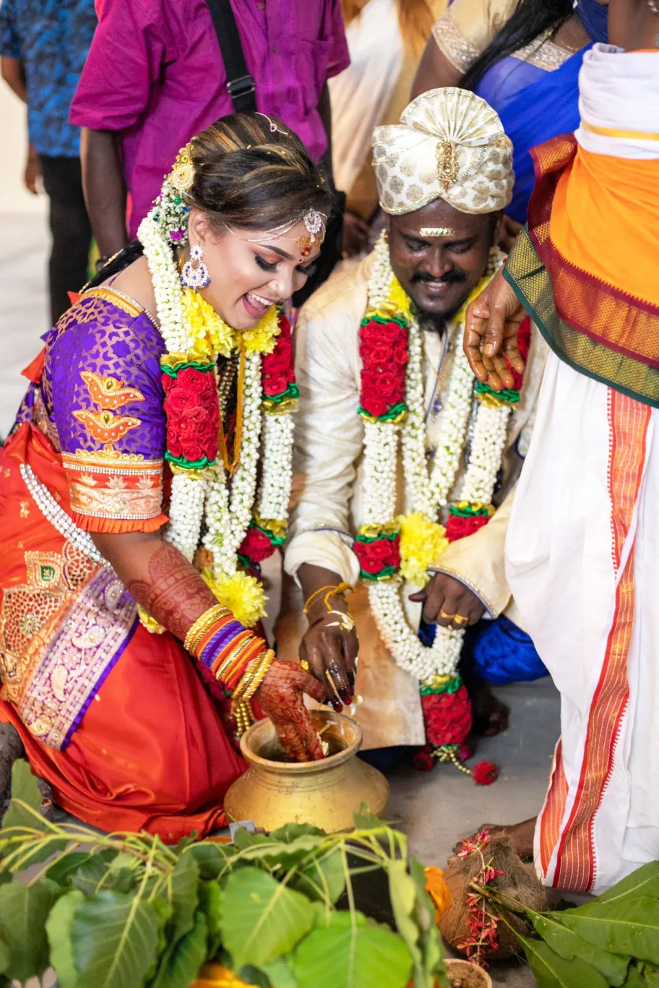 Makendaran & Tamilarasi wedding gate-crash game moment, celebration rhythm frame 07, by Famous Bridal Kuantan