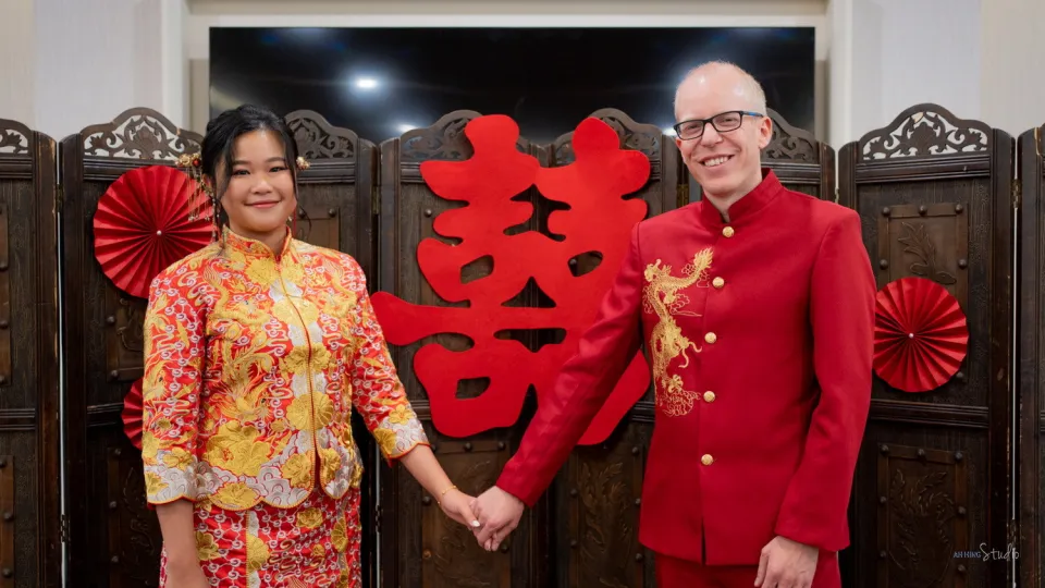 Michel & Yee Ning groom preparation photography, natural movement frame 93, by Famous Bridal Kuantan