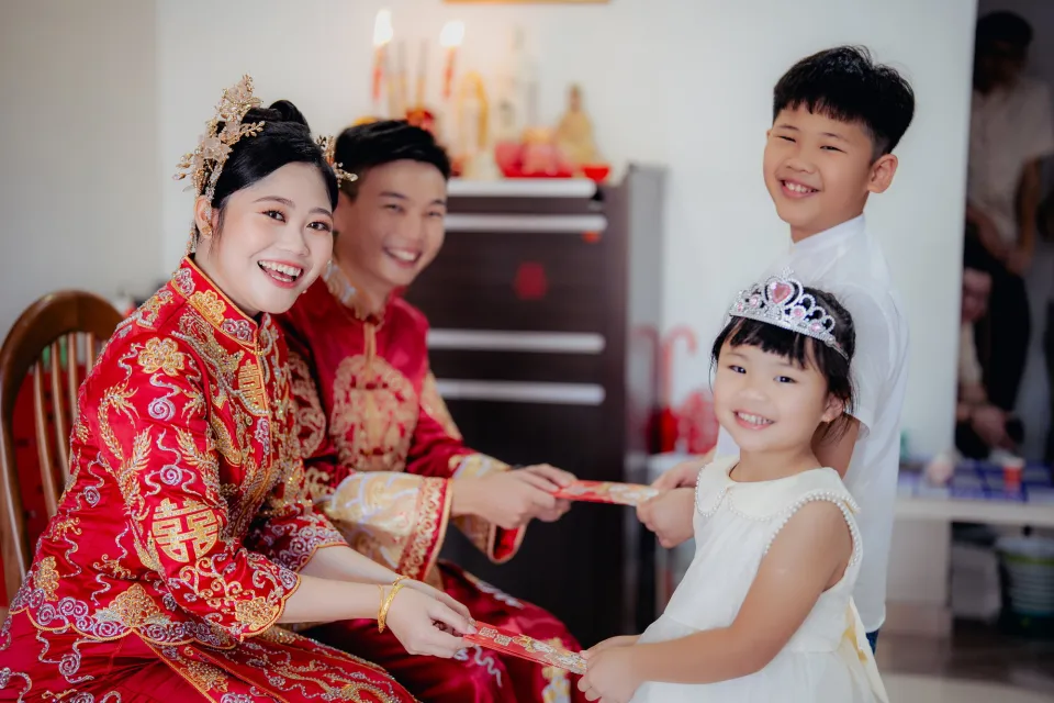 Song Run & Sue Xin documentary wedding moment, documentary transition frame 56, by Famous Bridal Kuantan