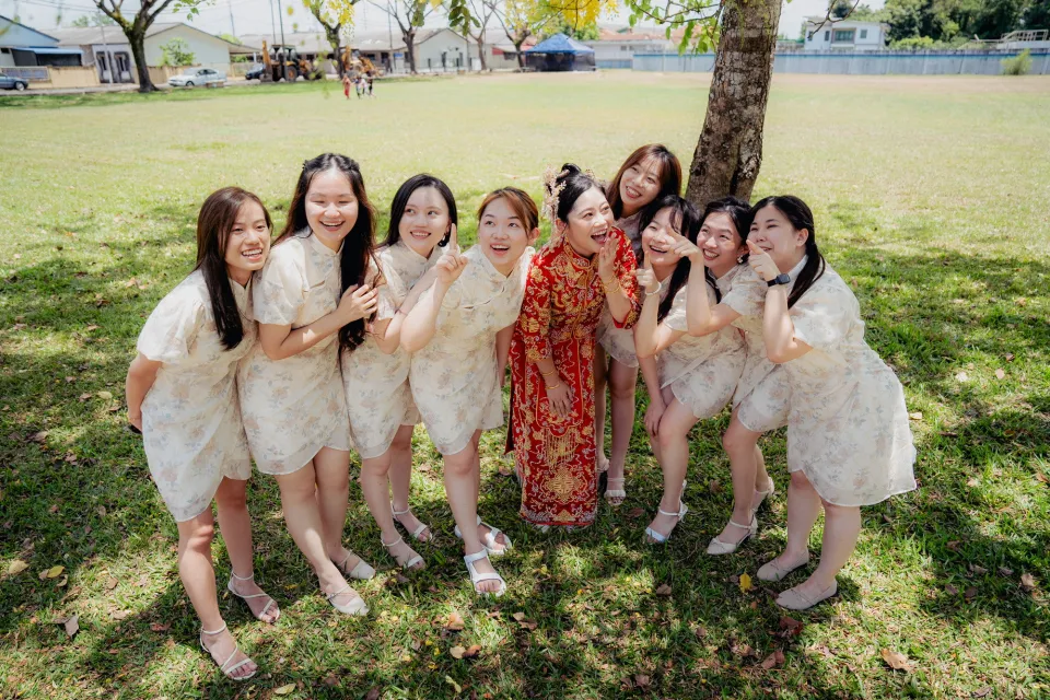 Song Run & Sue Xin wedding morning ceremony moment, documentary transition frame 144, by Famous Bridal Kuantan