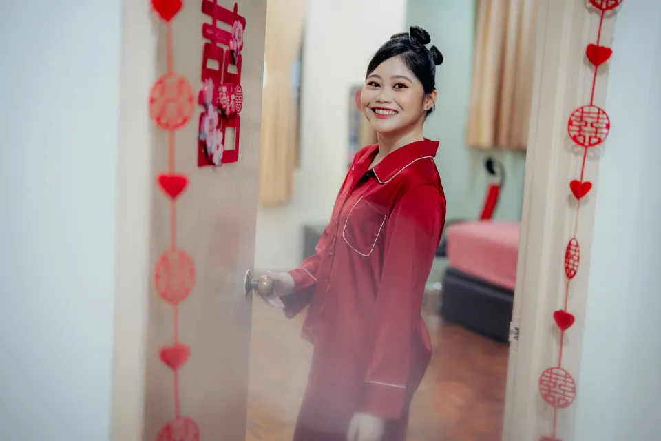 Song Run & Sue Xin wedding reception detail, documentary transition frame 08, by Famous Bridal Kuantan