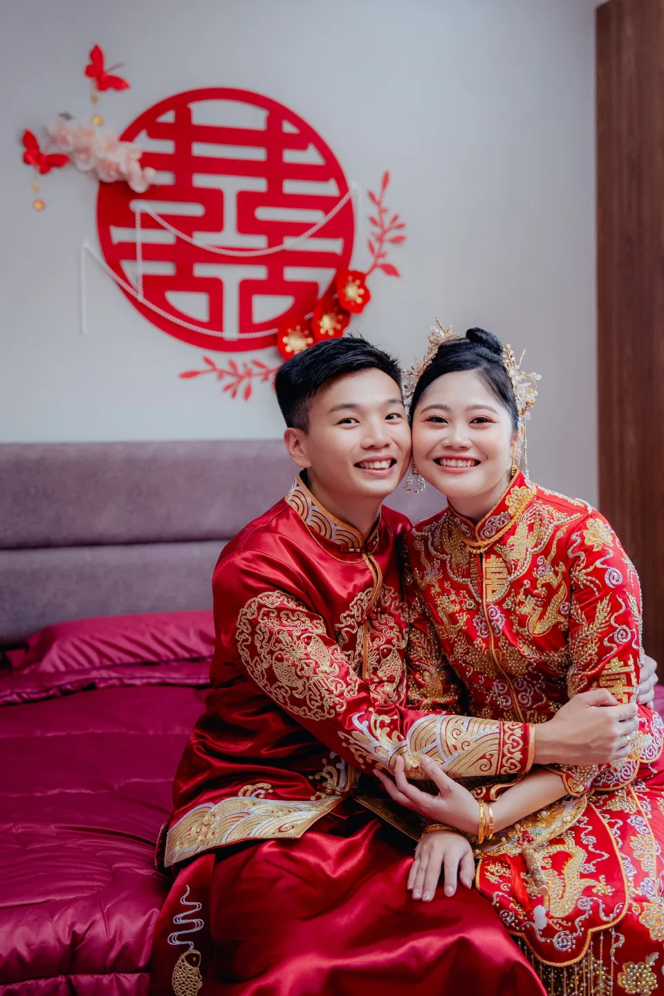 Song Run & Sue Xin romantic wedding couple portrait, documentary transition frame 120, by Famous Bridal Kuantan