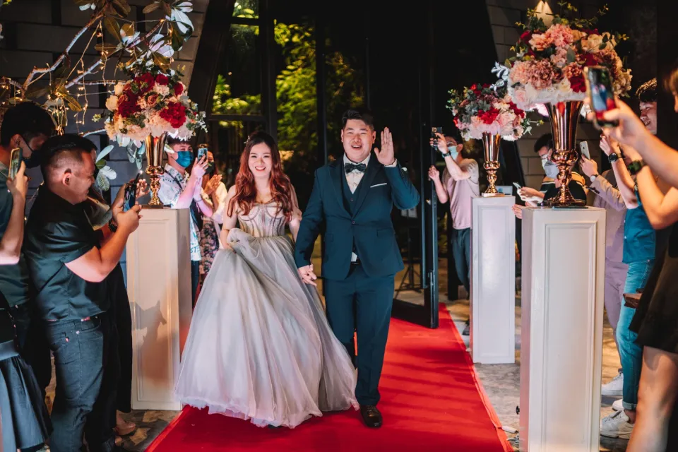 Steady & Weinee opening wedding-day documentary moment, story opener frame 01, by Famous Bridal Kuantan