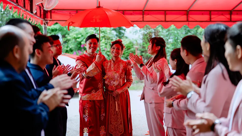 Su Leng & Sook Yin wedding ceremony entrance, celebration rhythm frame 79, by Famous Bridal Kuantan