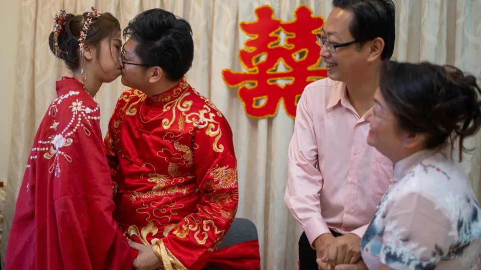 Zhen Hui & May Lee wedding gate-crash game moment, celebration rhythm frame 127, by Famous Bridal Kuantan