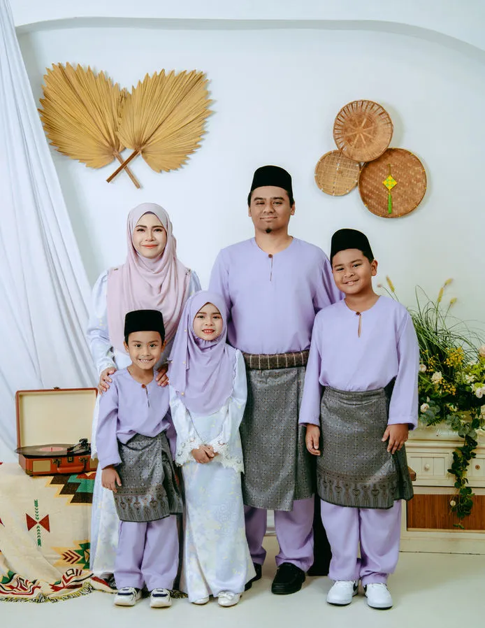 Family photography studio in Kuantan 13
