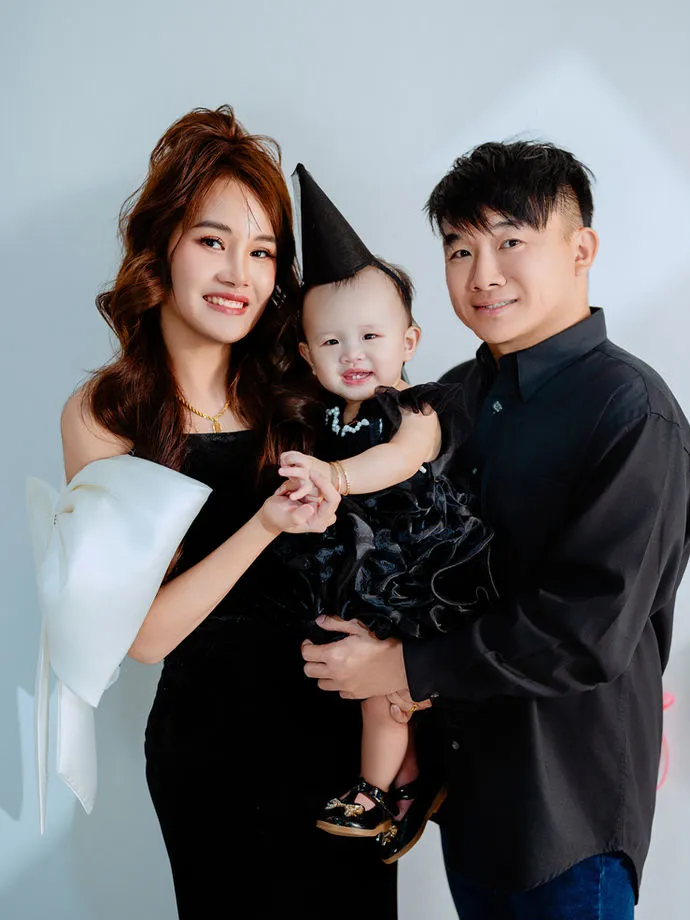 One-year baby birthday photoshoot sample in Kuantan 12