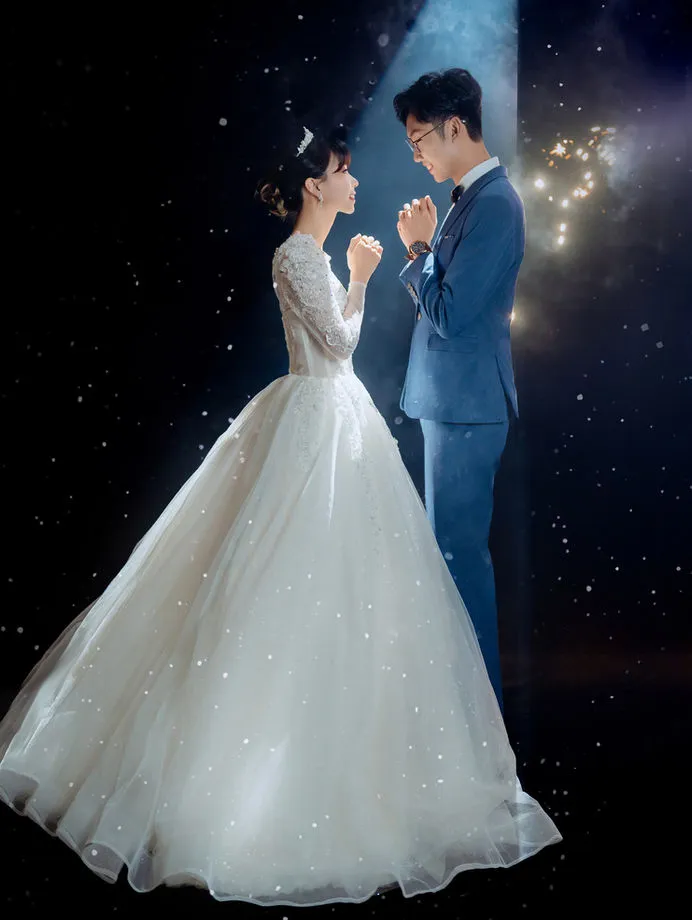 Indoor pre-wedding studio photography in Kuantan 05