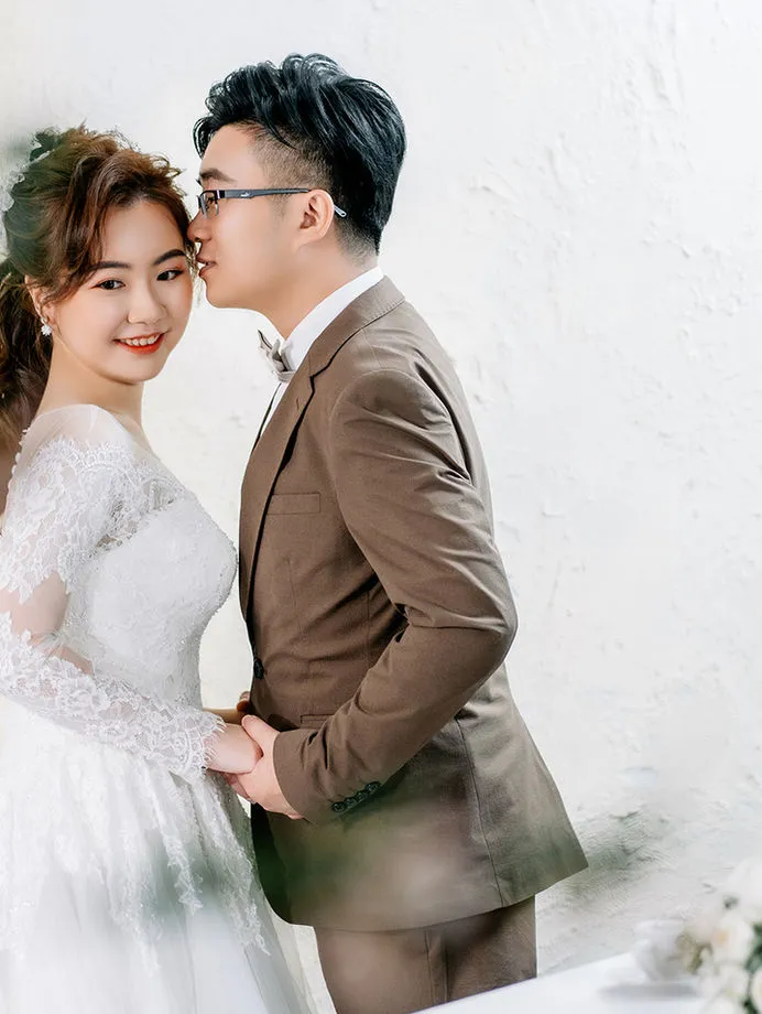 Indoor pre-wedding studio photography in Kuantan 37
