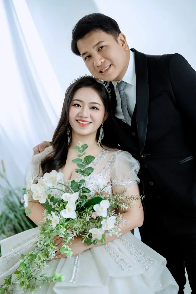 SO 1233 7467 | Famous Bridal
