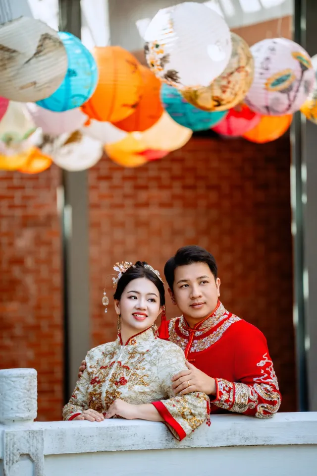 SO 1233 3618 | Famous Bridal