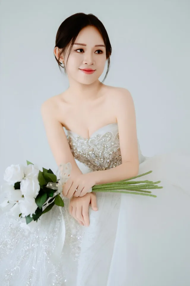 74B03261 copy | Famous Bridal